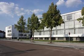 Bauhaus Dessau und Meisterhäuser